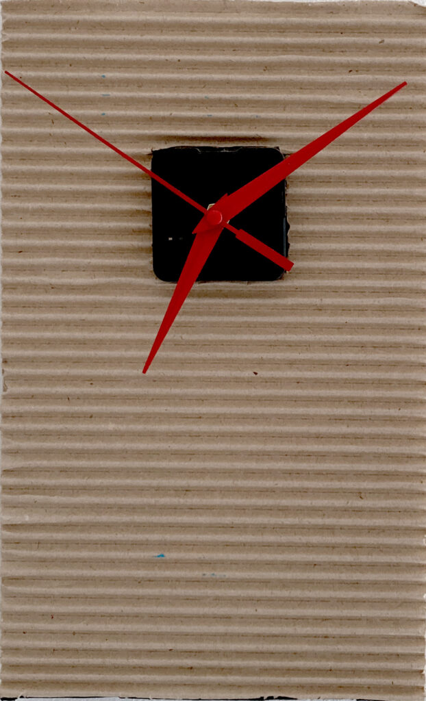 Ortrud Hamm
Zeitmesser
Wellpappe, Uhrwerk, 30 x 18,5 cm, 2026